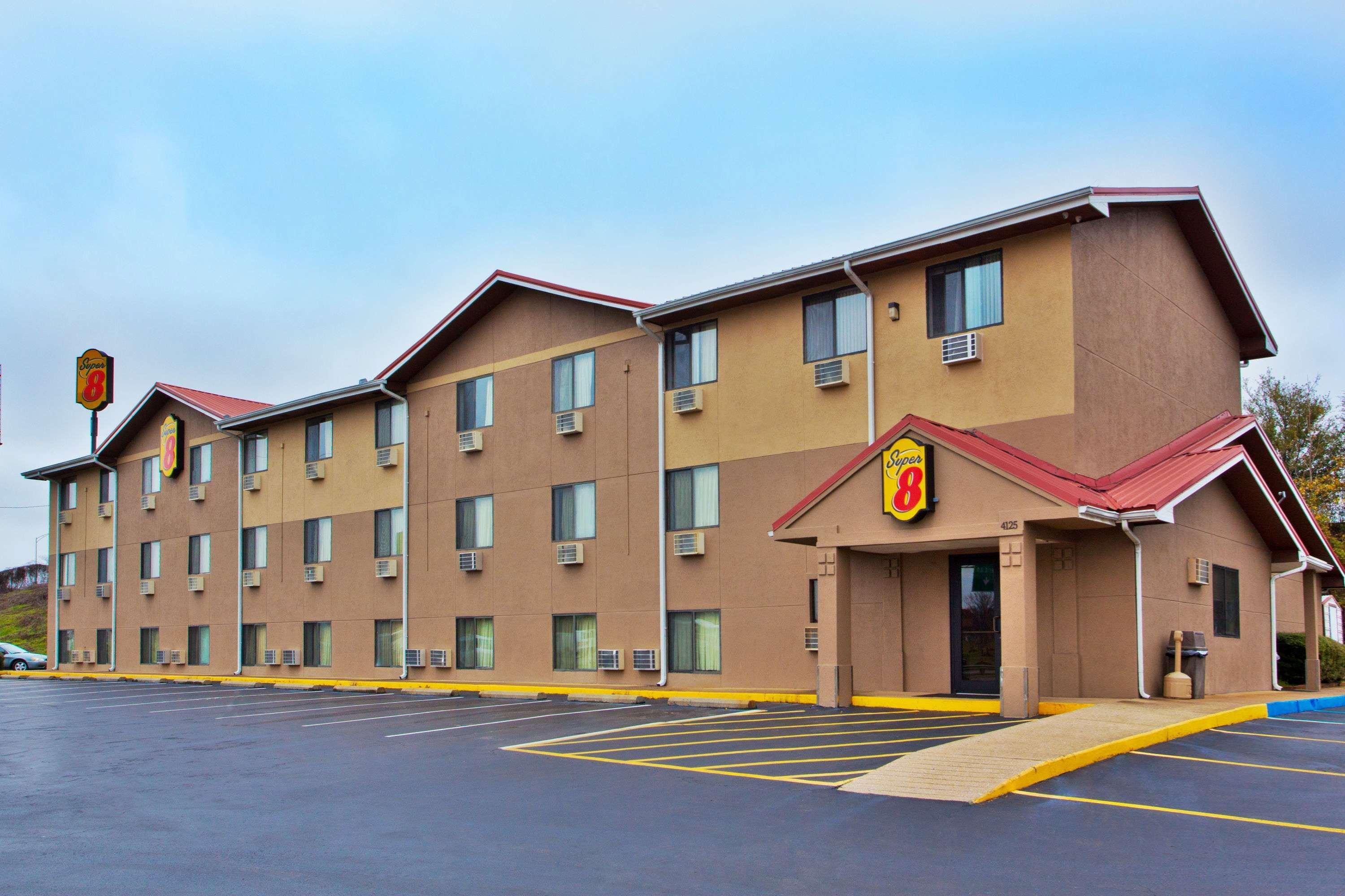 Super 8 By Wyndham Tuscaloosa Exterior foto
