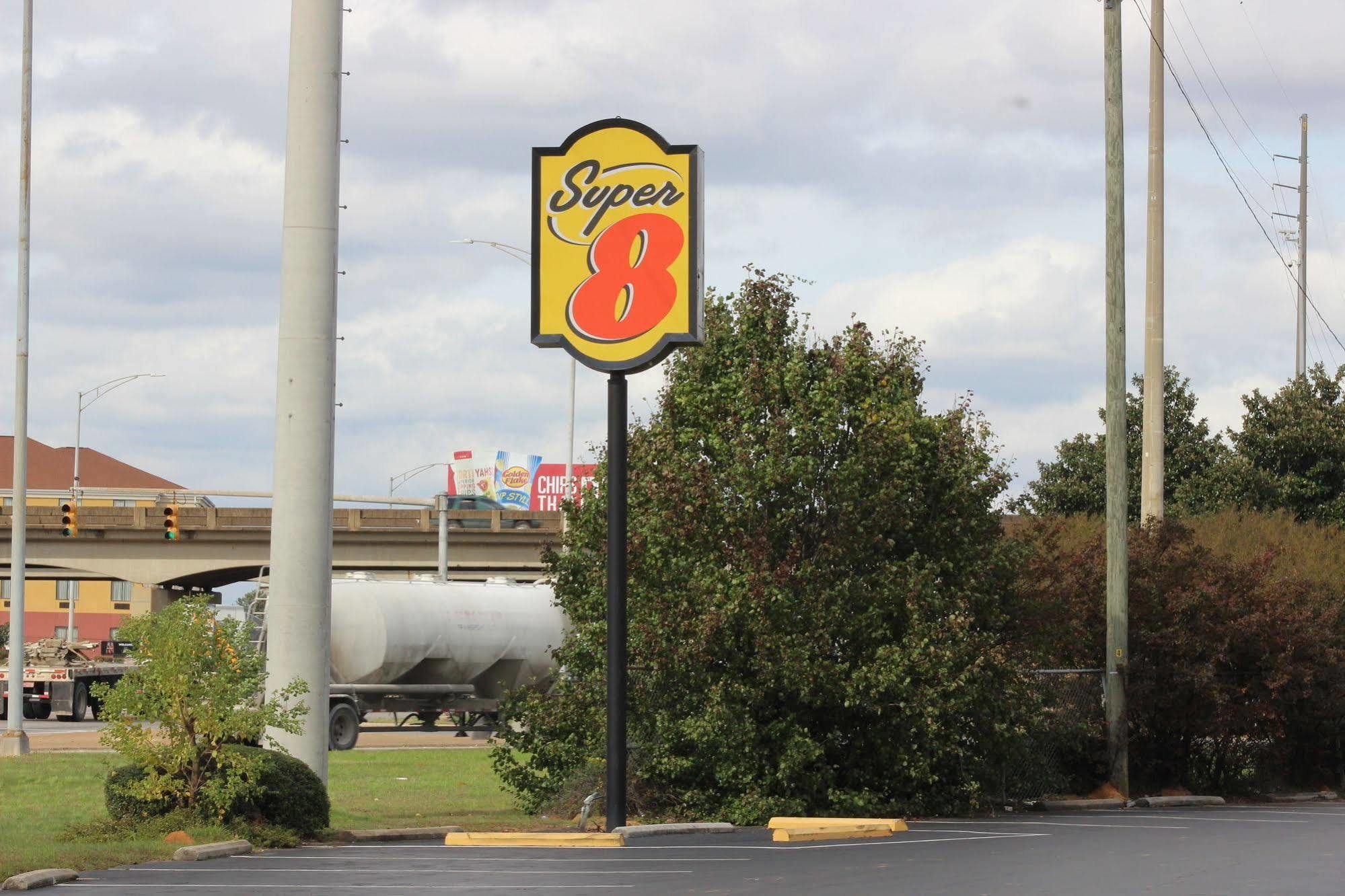 Super 8 By Wyndham Tuscaloosa Exterior foto